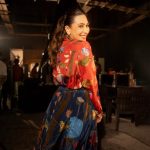 Karisma Kapoor Instagram - Making Memories ❤️✨ #setlife🎬