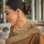 Karisma Kapoor Instagram - 🤎💫✨