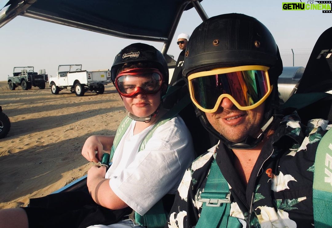 Karl Urban Instagram - Throwing it back to 02/10/15 on location in Dubai for Star Trek Beyond. Fun adventures in the desert š ...Pine broke the axle on his dune buggy & my son was terrified š¬ #dads š¤¦š½āāļøš¤·š½āāļø #dubai #startrek