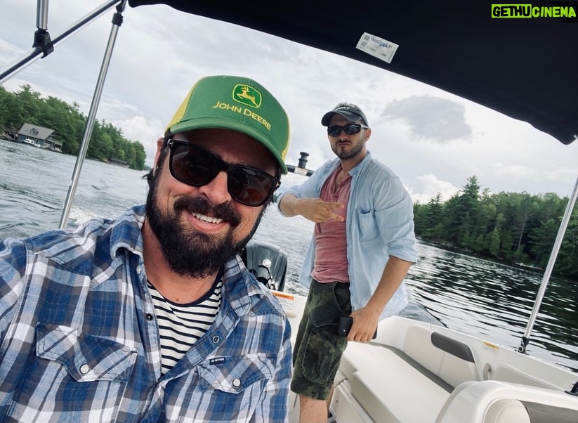 Karl Urban Instagram - Another epic weekend #lakelife #fishing #bigcatch 😆 #canada ❤️