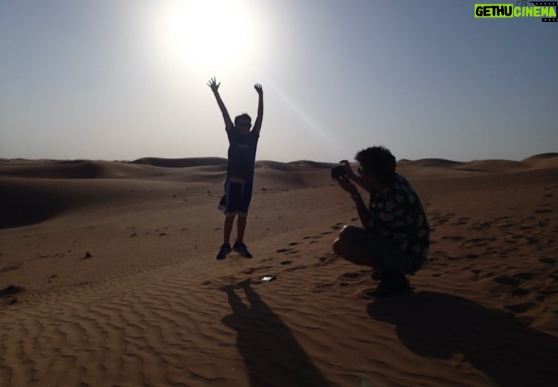 Karl Urban Instagram - Throwing it back to 02/10/15 on location in Dubai for Star Trek Beyond. Fun adventures in the desert š ...Pine broke the axle on his dune buggy & my son was terrified š¬ #dads š¤¦š½āāļøš¤·š½āāļø #dubai #startrek