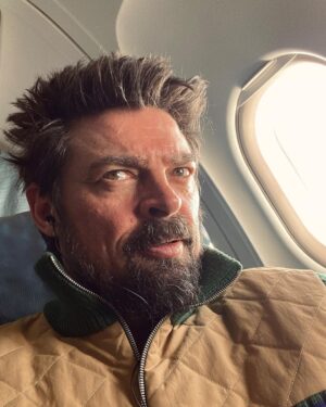 Karl Urban Instagram - Oi ✋🏽
A little adventure is 
good for the soul .
