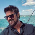 Karl Urban Instagram - How good is it to be ON The Foils ?! Settle down , just a bit of boat jargon ....😜 clearly I know little about sailing . Congrats to @emiratesteamnz for Winning the World Series (Not baseball) #americascup Great day on the Hauraki #nz 🇳🇿