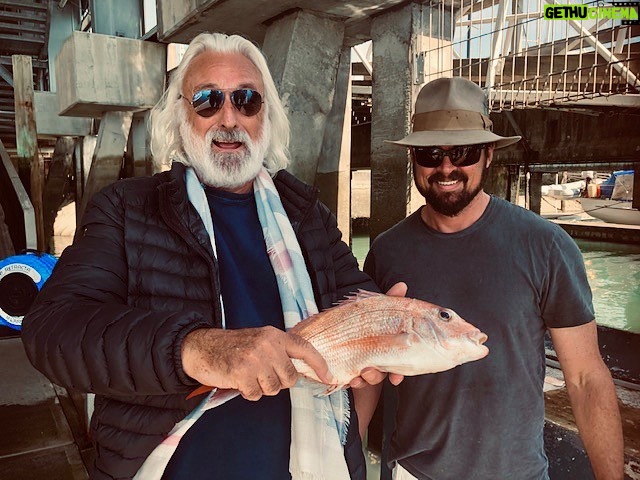 Karl Urban Instagram - 9 weeks ago... A magic day on the water with Andrew and his family ❤️ Stay safe Be kind & We’ll get thru this Xo