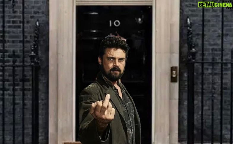 Karl Urban Instagram - 🇬🇧🇬🇧🇬🇧🇬🇧 Dear old Blighty Cheers for the votes C u next Tuesday 🇬🇧🇬🇧🇬🇧🇬🇧🇬🇧🇬🇧🇬🇧