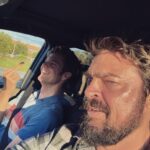 Karl Urban Instagram - Just wrapped an epic week on @theboystv season 2. Thanks to our phenomenal crew ❤️ Me , @jack_quaid n the rest of The Boys are grabbin beers 🍻 Happy weekend y’all 🥃