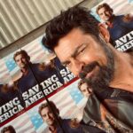 Karl Urban Instagram - Daddy’s home ! @theboystv Season 4 day 1