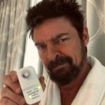 Karl Urban Instagram - Wishing the @theboystv family a fantastic season 3 Paris Premier tonight . Unfortunately I’m unable to attend due to my overwhelming positivity . Don’t panic ! I am fully vax’d and boosted & feel confident of a speedy recovery . I guess this means more time in Paris 🇫🇷....silver linings #glasshalffull @theboystv @primevideo