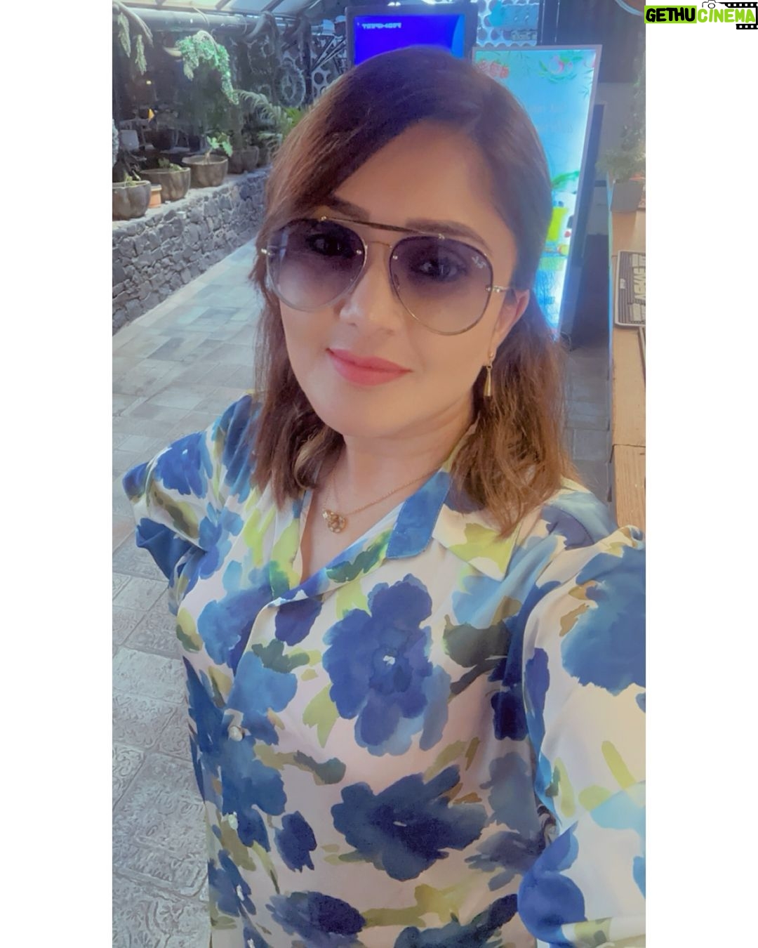 Karunya Ram Instagram - 💙🩵🤍🦋🧿 : : : #karunyaram #milkybeautykarunyaram #karunyaramfans #karunyaramangel #karunyarambeauty #socialworker #actress #influencer #entrepreneur