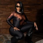 Kash Doll Instagram - Giving out looks like it’s free game Hair provided by: @miinkbrazilian_hair Stylist: @daisydoesmyhair Makeup: @eleven22__ 📸: @kevinjayphotography Kentucky