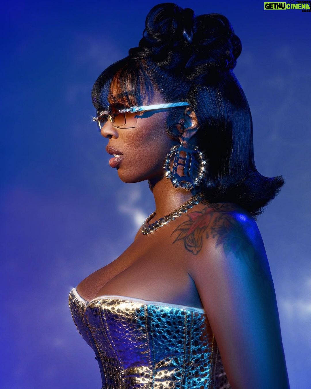Kash Doll Instagram - I am truly grateful for the recognition I have been given. It is humbling to know that my hard work and dedication has been acknowledged and appreciated. I am thankful for the opportunity to be able to show what I can do and I am excited to see what the future holds. Look 2