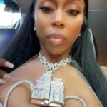 Kash Doll Instagram - And i reeled like I’m fishing Damn i caught a Detroit piston Hair @hairstylesby_nayy Bra top @jordendime_ Detroit, Michigan