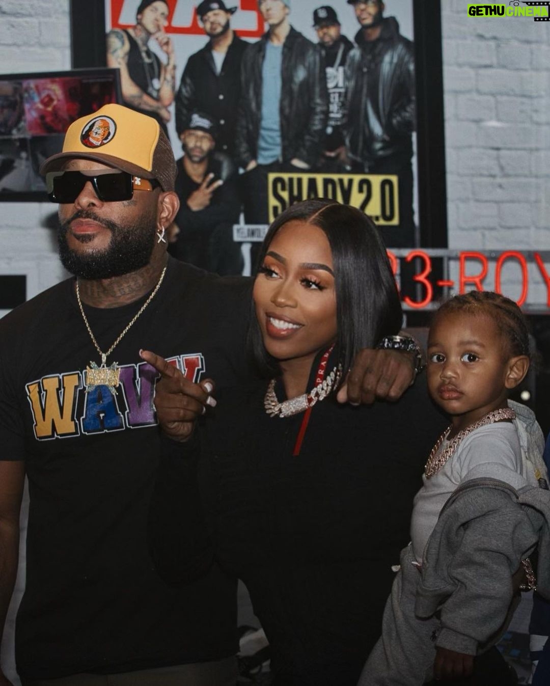Kash Doll Instagram - My baby came to work with me yesterday and @mr_ware91 captured it! 📷 he landed his first role in a commercial 😏 Detroit, Michigan