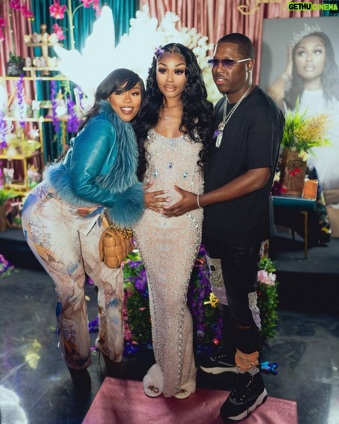 Kash Doll Instagram - Rich auntie gang 💙 @fashionnova #fashionnovapartner