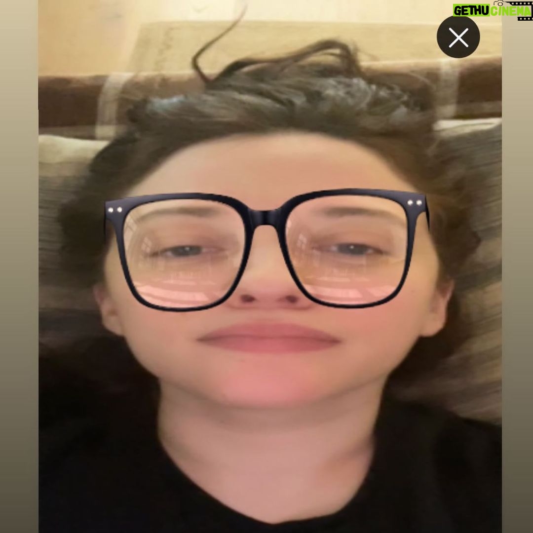 Kat Dennings Instagram - I luv #technology