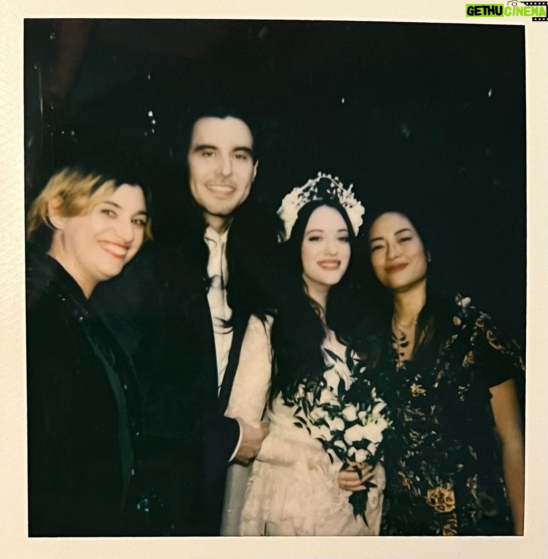 Kat Dennings Instagram - love is the way 💫