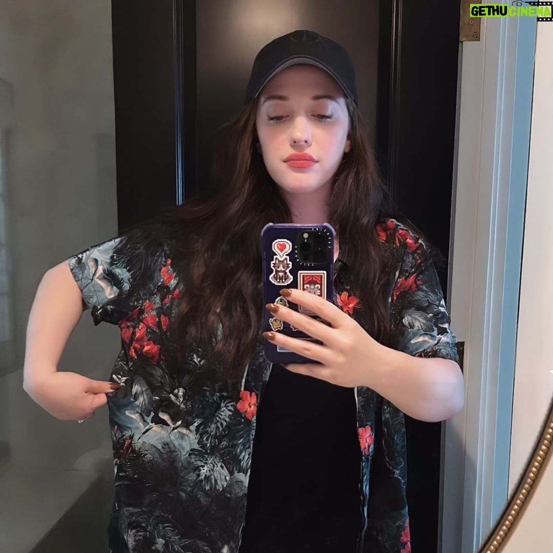 Kat Dennings Instagram - Showcasing the garment!