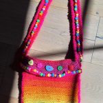 Kat Dennings Instagram - I KNIT A LITTLE PURSE