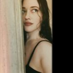 Kat Dennings Instagram - guess which one of us is a door
