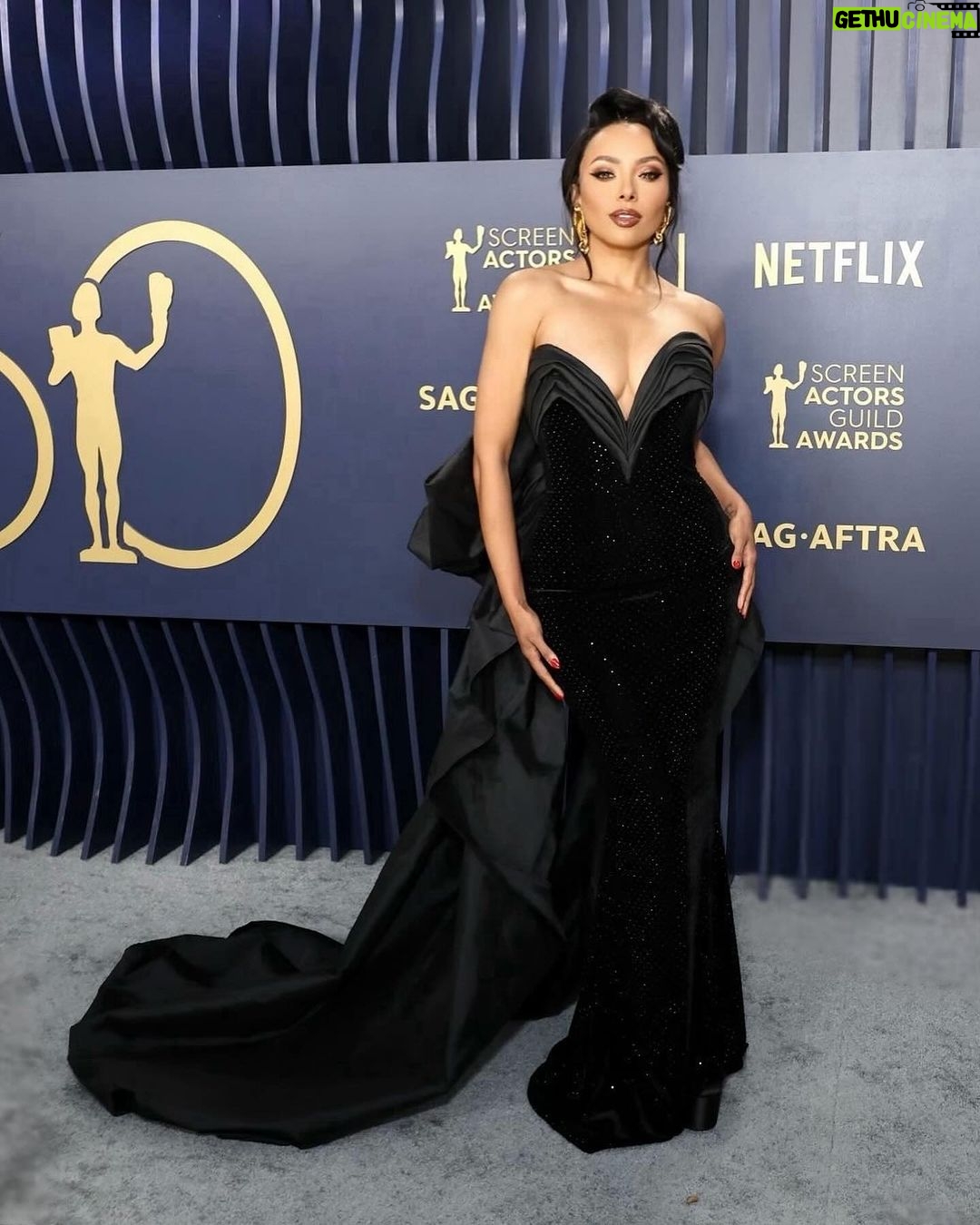 Kat Graham Instagram - Old Hollywood Glam for the @SagAwards Los Angeles, California