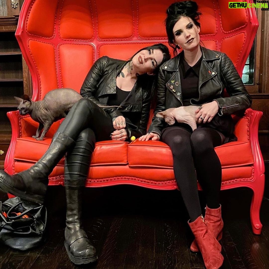 Kat Von D Instagram - Happiest Birthday to my beloved friend, bandmate and sis I always wanted @sammidoll !! 🖤❤️🖤❤️