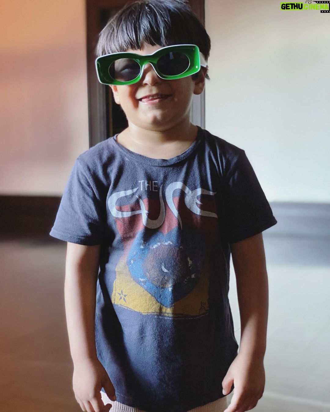 Kat Von D Instagram - 4 YEARS OLD!! My sweet, sweet boy! Happy birthday to the most loving, funny and charismatic boy! We love you so much, Leafar! 🖤