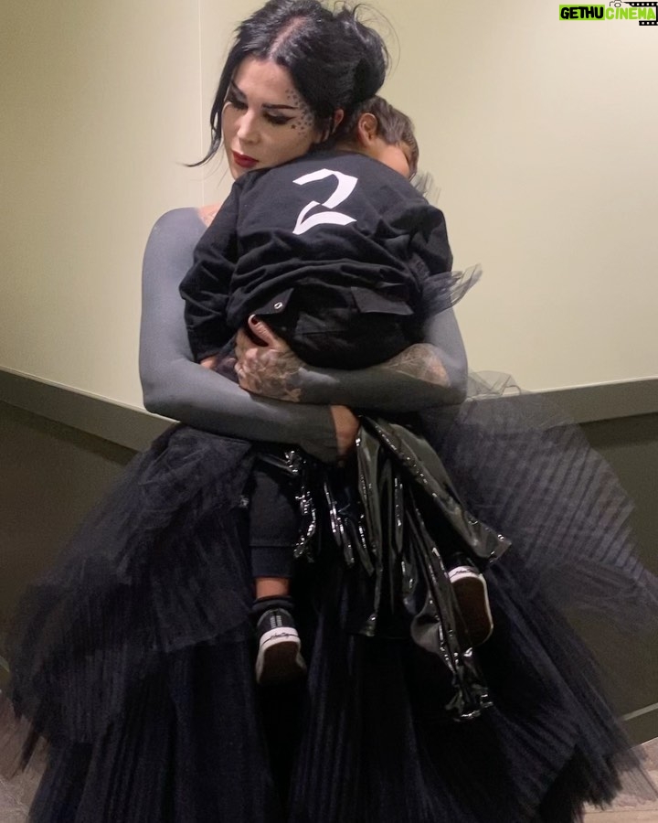 Kat Von D - 197.7K Likes - My Sweet Leafar,
I never imagined my favorite thing in the entire world would be to be your mother. You’ve changed me in all the best ways possible, and I feel like the luckiest woman on the planet because of you! I can’t wait to discover life with you, and celebrate every day together.🖤
Happy Mother’s Day to all the amazing mamas out there!
***and a special shout out to all the only-child mamas - we love our one-hit-wonders! 🖤🥰🖤