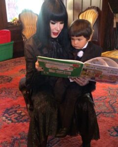 Kat Von D Instagram - My Sweet Leafar, I never imagined my favorite thing in the entire world would be to be your mother. You’ve changed me in all the best ways possible, and I feel like the luckiest woman on the planet because of you! I can’t wait to discover life with you, and celebrate every day together.🖤 Happy Mother’s Day to all the amazing mamas out there! ***and a special shout out to all the only-child mamas - we love our one-hit-wonders! 🖤🥰🖤