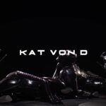 Kat Von D Instagram - The new lyric video for my song “Protected” featuring @petermurphyofficial is out now on my YouTube channel [link in bio]! The beautiful imagery of @brynnroute + @nina_kate in head-to-toe @janedoelatex was shot by legendary @lindastrawberry for the visuals for our upcoming tour! Can’t wait to get out there and sing for you and share the amazing show we have out together for you! Tix available for our US+EU tour at katvond.com [link in bio]! 🖤🖤🖤 #lovemademedoit