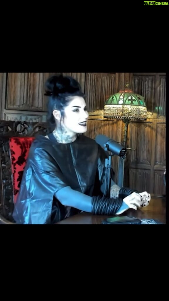 Kat Von D Instagram - Just had the loveliest podcast chat with @knockindoorzdown where we talked about getting sober, tattooing, music, moving to Indiana, and more! 🖤 Make sure to follow @knockindoorzdown and go watch our interview on all podcast outlets and YouTube! 🖤