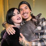 Kat Von D Instagram - There will never be enough words to express the love I have for my @highvoltagetat family. I can’t believe after 14 years of working side by side, this chapter of our lives has come to and end, and we all move onwards and upwards! I’m going to miss my beautiful shop, the thousands of people I’ve tattooed there over the years, my loving fans who traveled and came from all over the world, but most importantly my fellow tattoo artists who I was lucky enough to tattoo in the same room with over the last 14 years. I love you so much for believing in me and my little shop, and for riding along with me on this crazy ride! Farewell, High Voltage Tattoo Los Angeles! Till we meet again in Indiana! #highvoltagetattoo