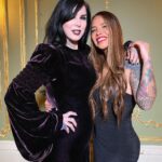 Kat Von D Instagram - There will never be enough words to express the love I have for my @highvoltagetat family. I can’t believe after 14 years of working side by side, this chapter of our lives has come to and end, and we all move onwards and upwards! I’m going to miss my beautiful shop, the thousands of people I’ve tattooed there over the years, my loving fans who traveled and came from all over the world, but most importantly my fellow tattoo artists who I was lucky enough to tattoo in the same room with over the last 14 years. I love you so much for believing in me and my little shop, and for riding along with me on this crazy ride! Farewell, High Voltage Tattoo Los Angeles! Till we meet again in Indiana! #highvoltagetattoo