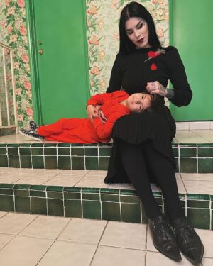Kat Von D Instagram - LA trip recap 🖤🗡️