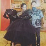 Kat Von D Instagram - Just some wholesome backstage content for you from our #LoveMadeMeDoIt record release party! 🖤 The Belasco