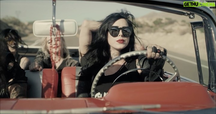 Kat Von D Instagram - 7 MORE DAYS UNTIL THE “FEAR YOU” MUSIC VIDEO PREMIERE!!🙀Reaaaallllly can’t wait for you guys to see it!!! Make sure to subscribe to my YouTube channel now! 🖤 #lovemademedoit