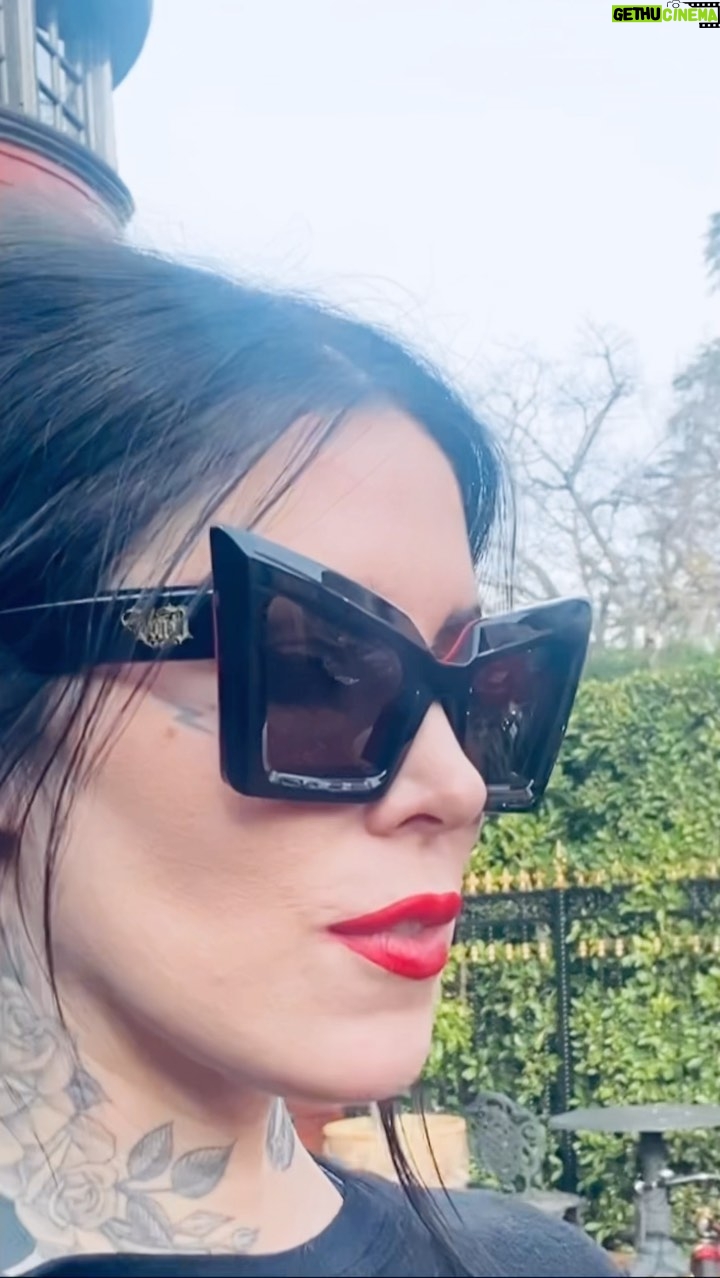Kat Von D - 222.7K Likes - Who’s ready for @vondshoes EYEWEAR?! 🧛🏻♀️