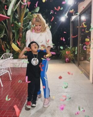 Kat Von D Instagram - Please help me wish my best friend, @officialcharo HAPPY BIRTHDAY!!💝 The brightest Spanish firecracker that ever existed! 💃🏻 I love you soooo much, Charo!!