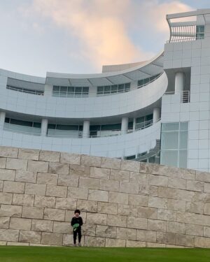 Kat Von D Instagram - A perfect day to catch a sunset and see my favorite paintings at the @gettymuseum with @llewellyn 🖤