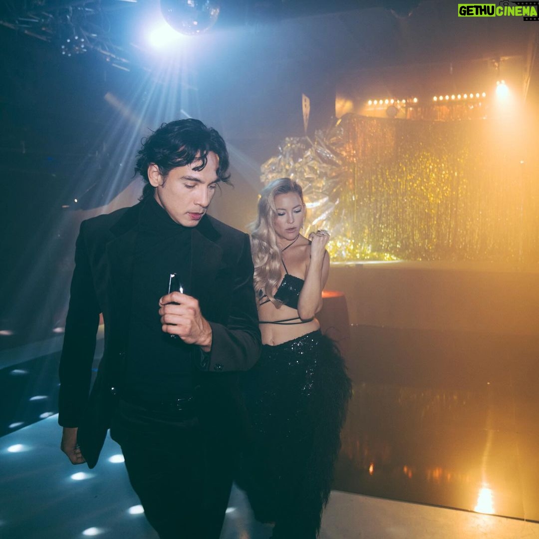 Kate Hudson Instagram - ✨🤍Dance partner appreciation 🤍✨ @marlonpelayo #bts 💫TALK ABOUT LOVE✨ *official video* OUT NOW (link in bio)