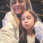 Kate Hudson Instagram - Took my boots and my babies out to see some history made 💫 #40000