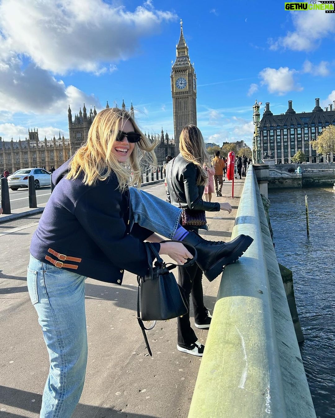 Kate Upton Instagram - That’s Lady Upton to you babes