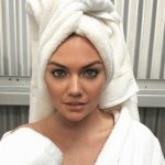 Kate Upton Instagram - Recreating my #TowelSeries pic… kinda. #FashionVsReality #TBT