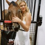 Kate Upton Instagram - Forever a horse girl 🐴💕