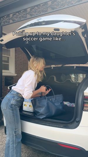 Kate Upton Instagram - Sharing is caring