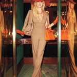 Kate Upton Instagram - How I wish I looked in an elevator vs how I actually look in an elevator... 🤣 #FashionVsReality #TBT
