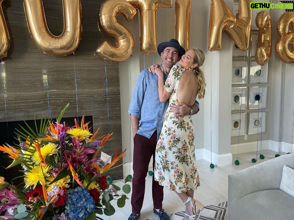 Kate Upton Instagram - Happy birthday to the man of my dreams @justinverlander! 😍 I love you!