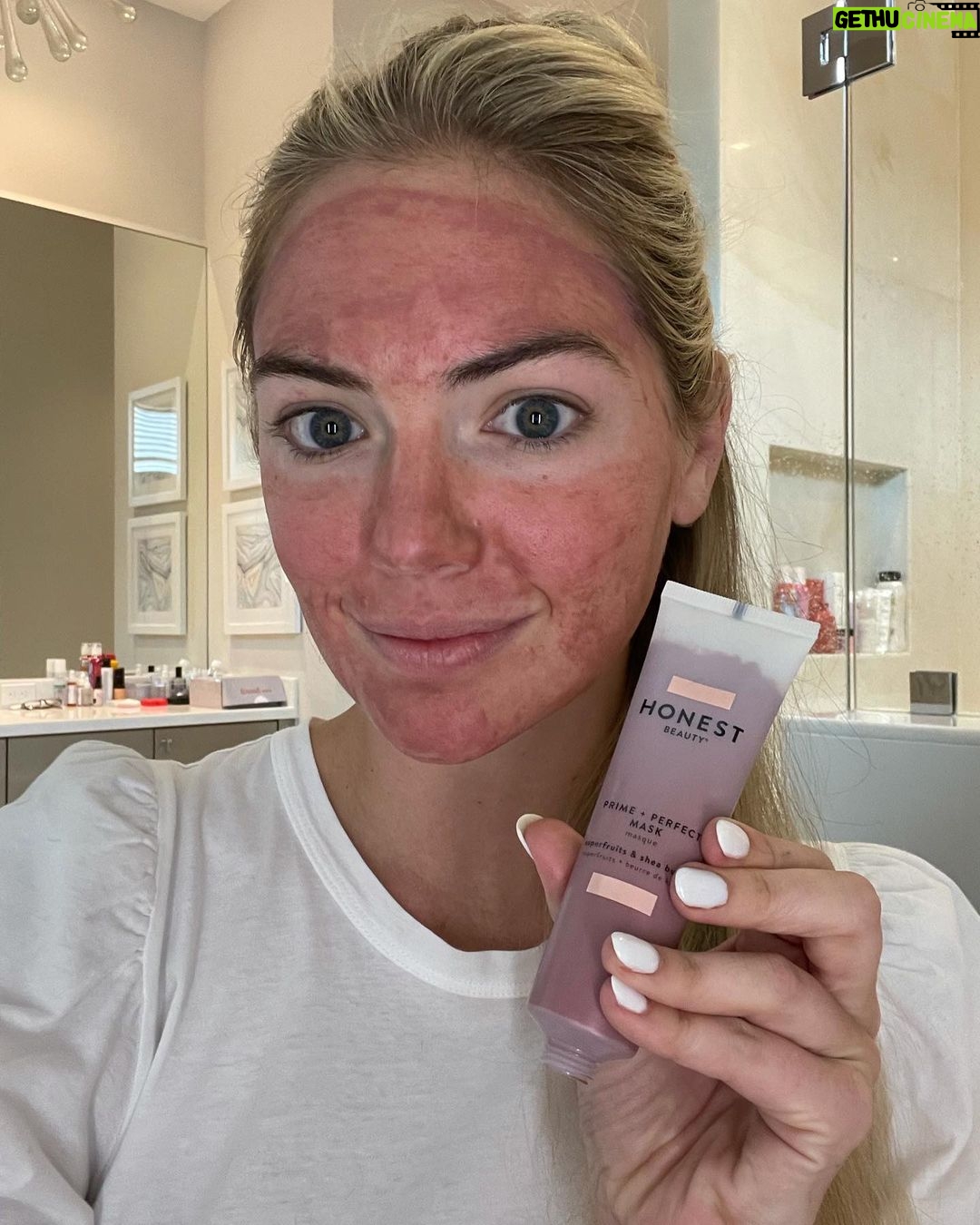 Kate Upton Instagram - I’ve been really into masks so I thought I’d share some of my favorites! I’m loving the @foundactive cooling mask to reduce my post-workout redness. Made with avocado, aloe and cucumber, the sheet mask instantly hydrates, calms and refreshes my skin! The @honest_beauty superfruits mask is great before applying makeup because it’s bursting with a high concentration of skin-reviving antioxidants and shea butter, leaving my skin feeling smoother, firmer, glowier and perfectly prepped. And I’ve been into LED masks to help purify and brighten my skin - the @deessepro LED mask is by far the best I’ve used! I’ve noticed a huge difference especially with my melasma post-pregnancy.