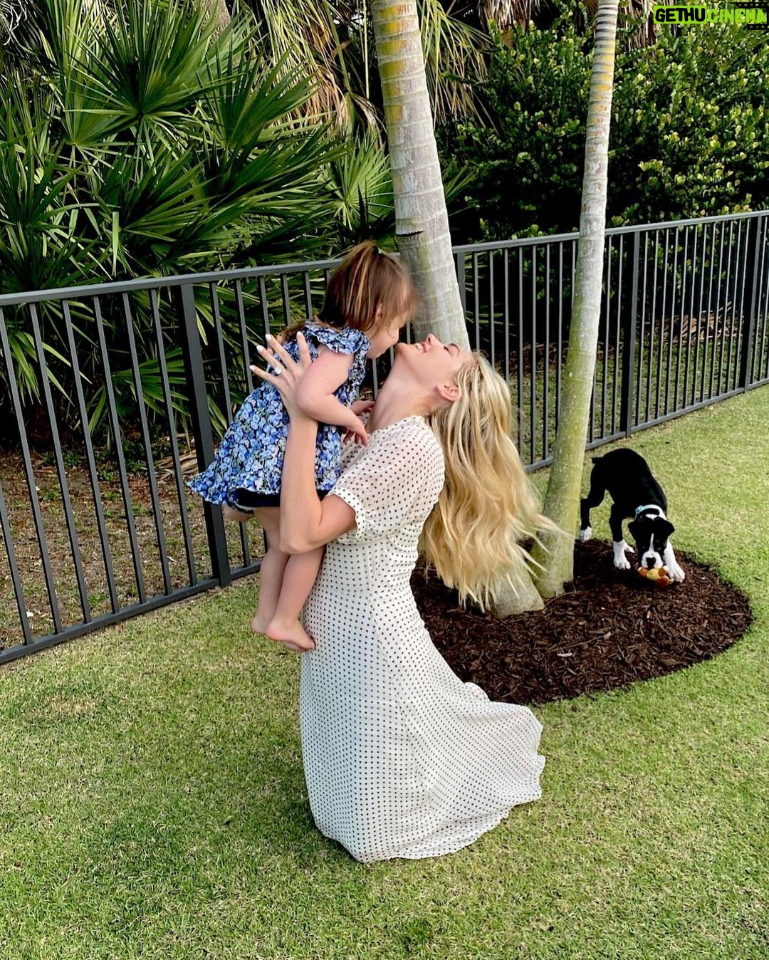 Kate Upton - 74.8K Likes - My Galentine 💘