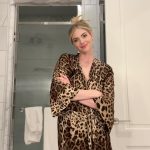 Kate Upton Instagram - Stick around for more helpful fashion tips
