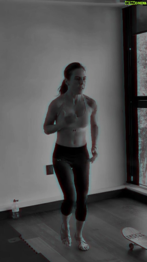 Kate del Castillo Instagram - Through every challenge and triumph, I've learned the power of consistency and encouragement. It's the fuel that keeps us pushing forward, no matter the odds. Let's rise above, stay steadfast in our pursuit, and inspire each other to soar to new heights! πͺβ¨ #ConsistencyIsKey #EncouragementMatters #RiseAboveTheNoise #Katelifestyle #katedelcastillo